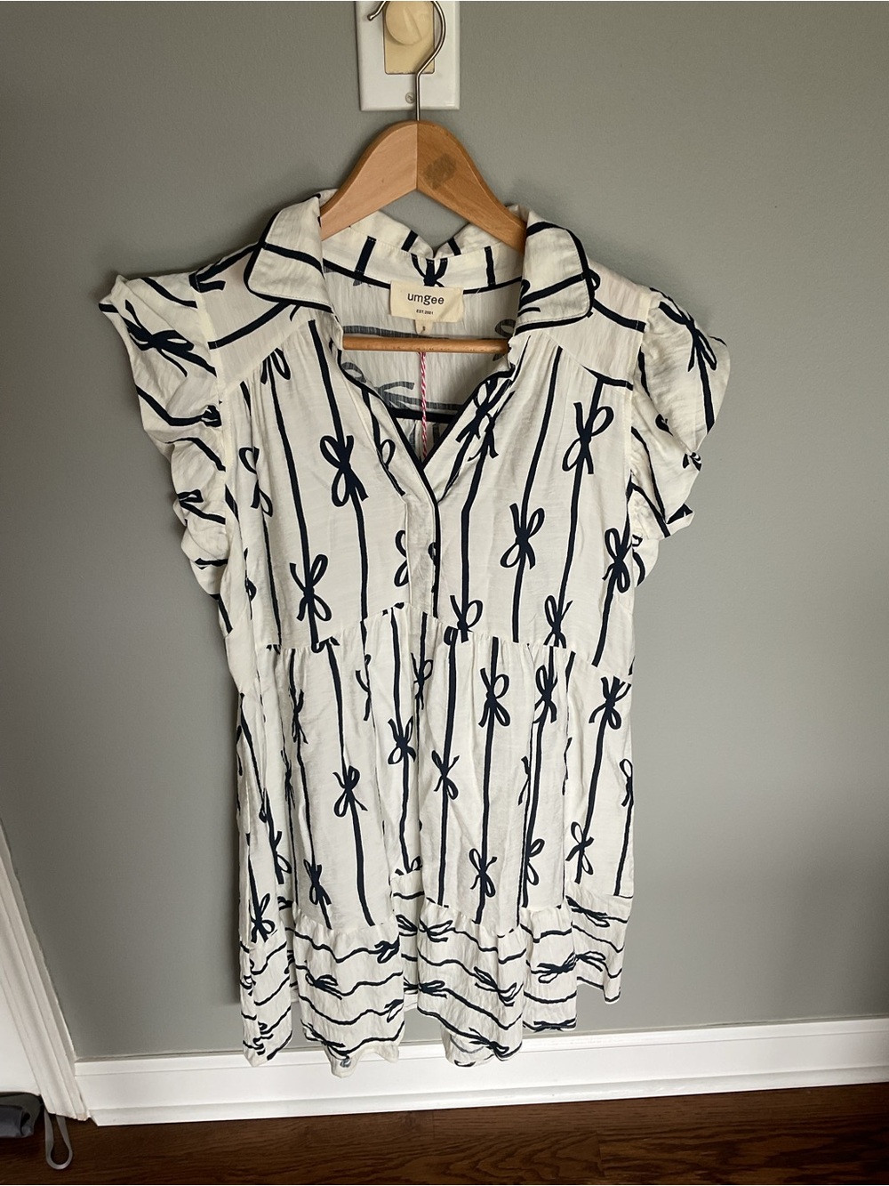 Umgee white dress with Navy Bow-Print and Ruffle Sleeves